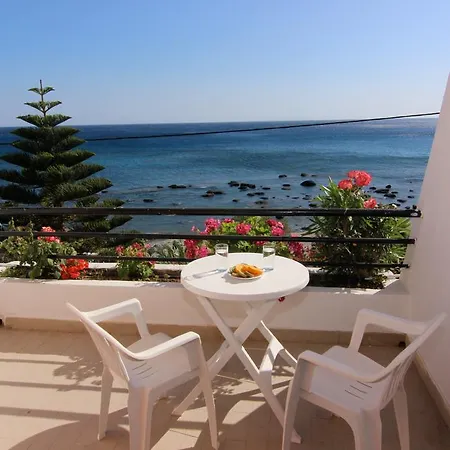 Aparthotel Creta Mare Hotel 2*