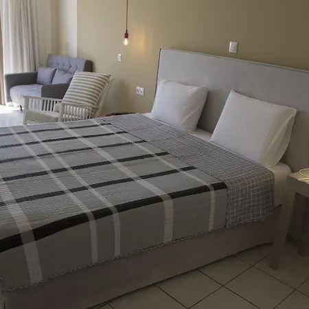 Creta Mare 2* Plakiász