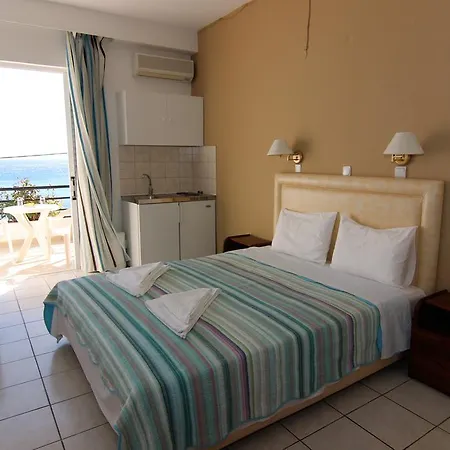 Apartmanhotel Creta Mare 2*