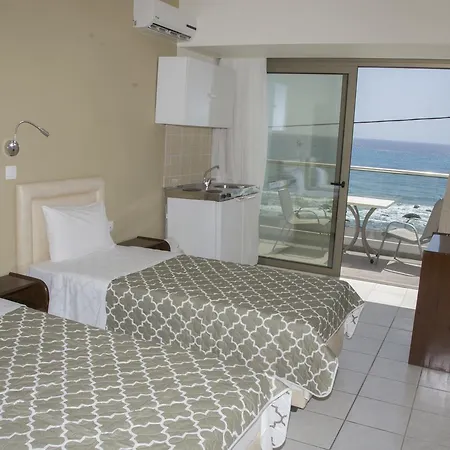 Creta Mare 2* Plakiász